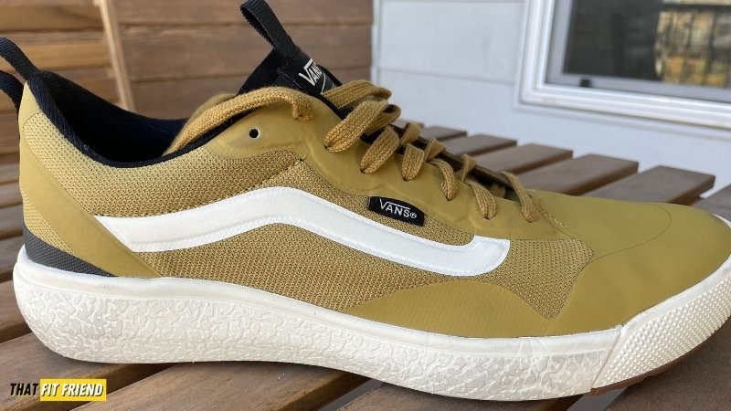 vans training shoes