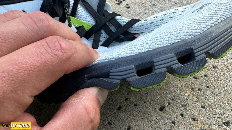 On Cloud X 4 Midsole Construction